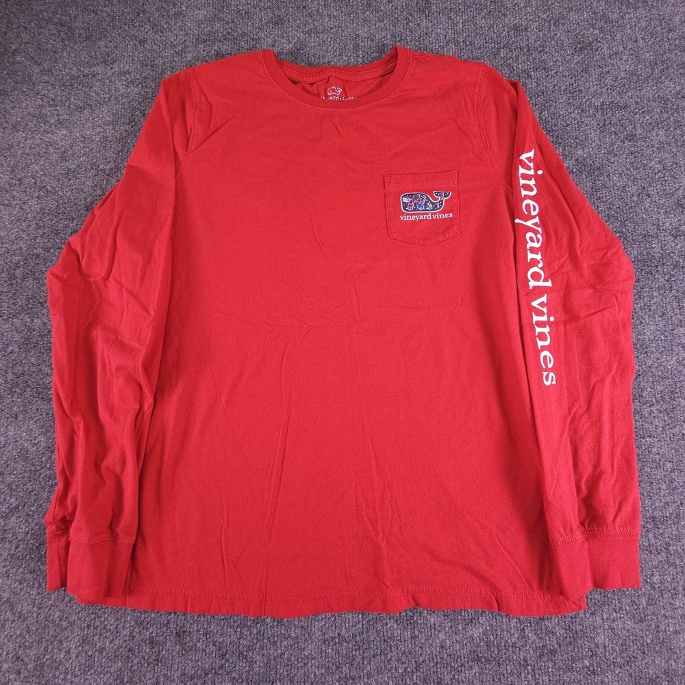 Vineyard Vines Shirt Mens Medium‎ Red Long Sleeve Pocket Whale Holiday Graphic